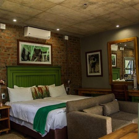 Chameleon Bush Lodge ハマンスクラール エクステリア 写真
