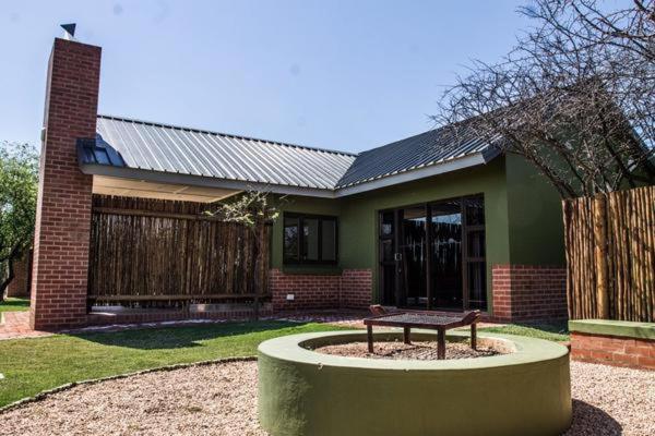 Chameleon Bush Lodge ハマンスクラール エクステリア 写真